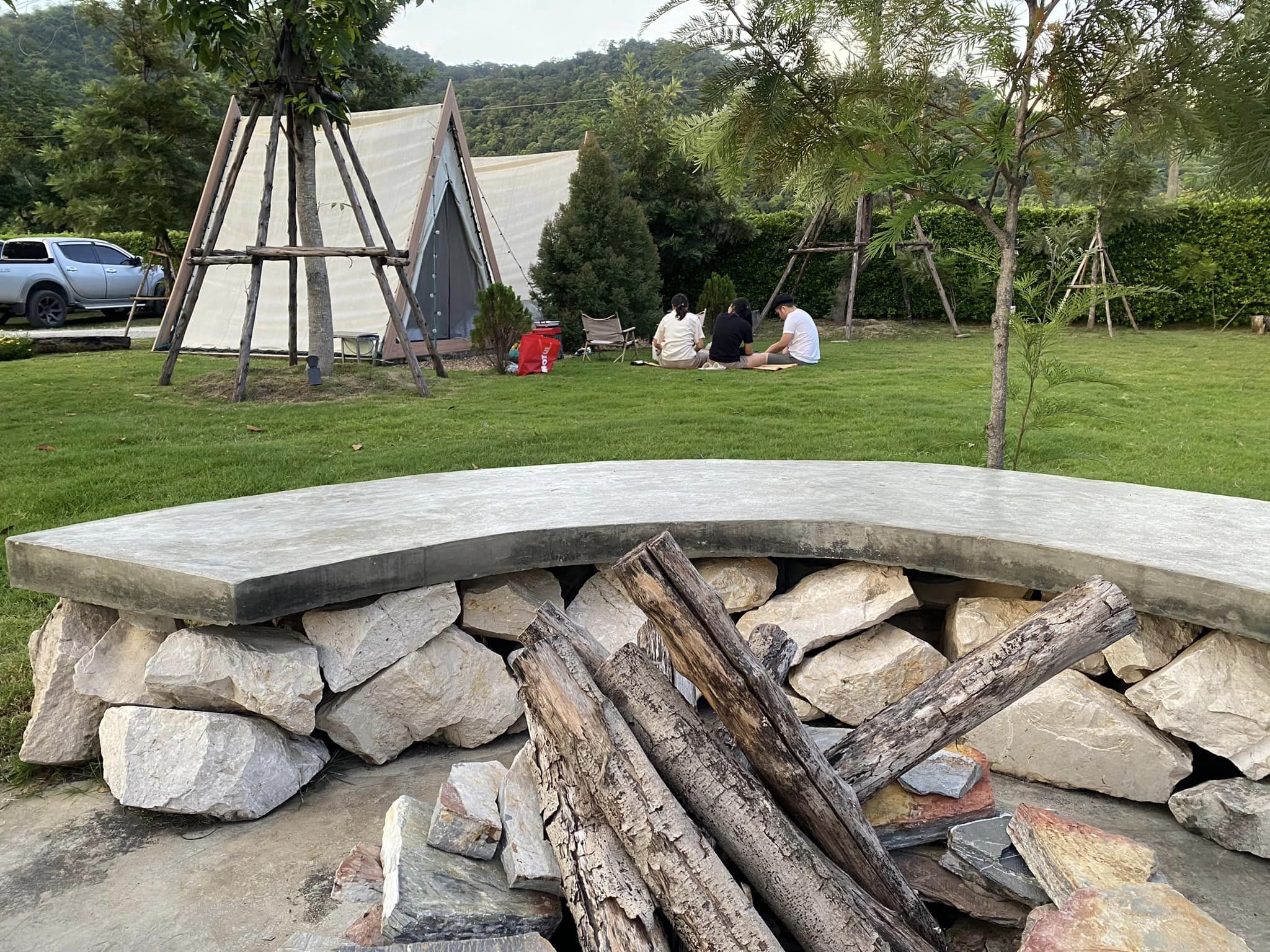 ภาพบบรยากาศภายนอกกระโจม 6 ถึง 7 - 3